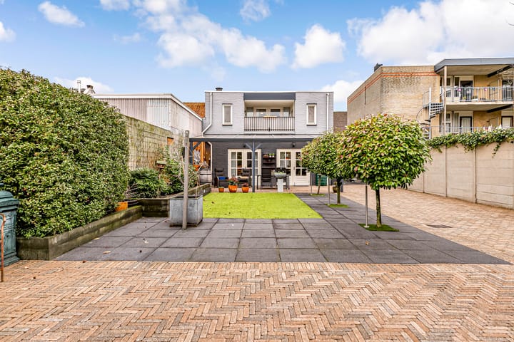 Foto 38 van Van Hogendorpstraat 118