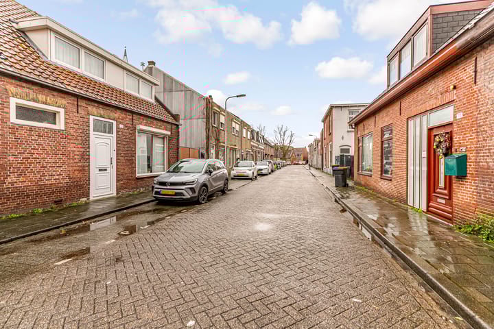 Foto 52 van Van Hogendorpstraat 118