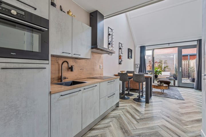 Foto 2 van De Pinas 15