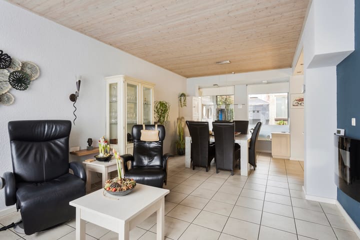 Foto 3 van Azaleastraat 18