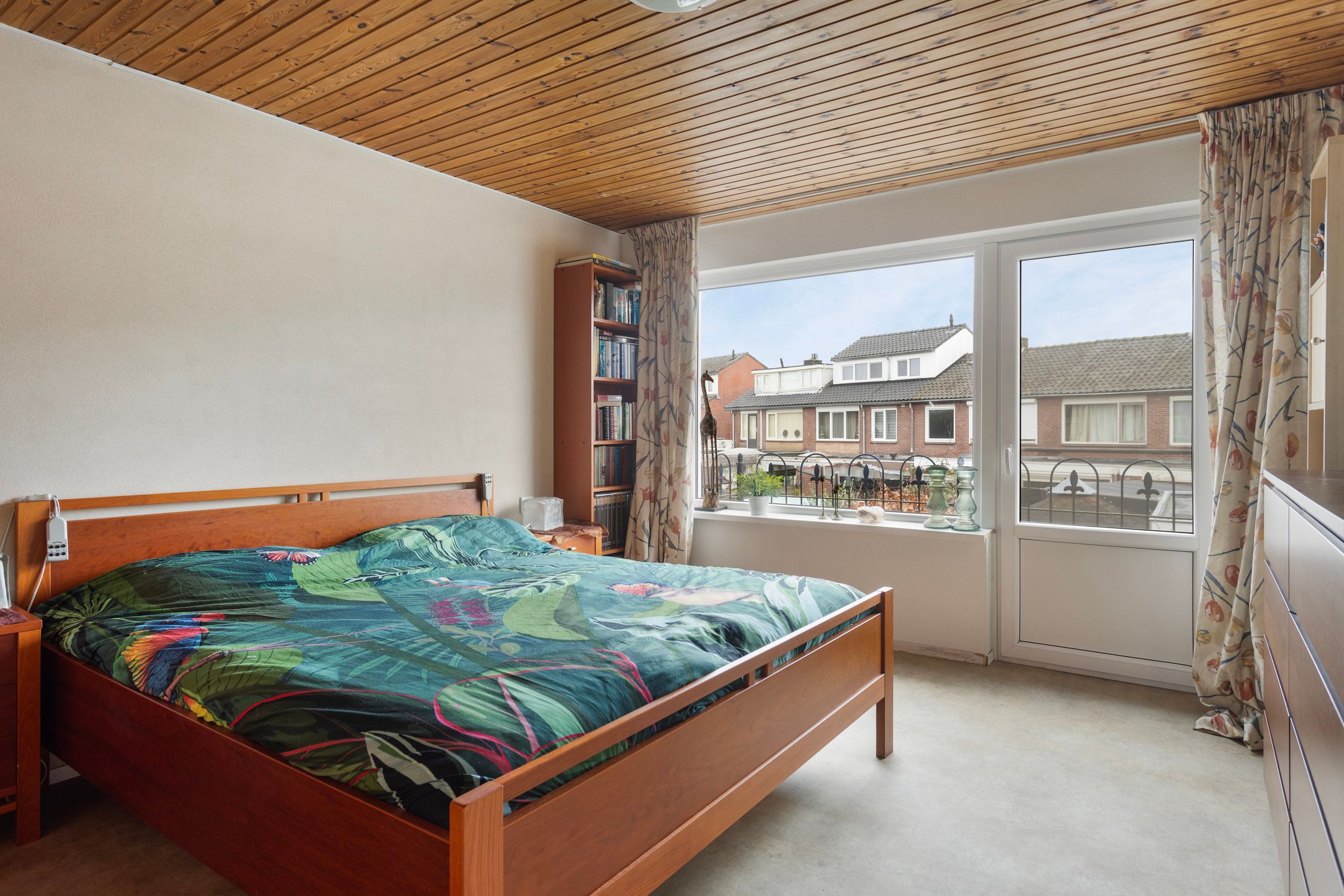 Foto 15 van Azaleastraat 18