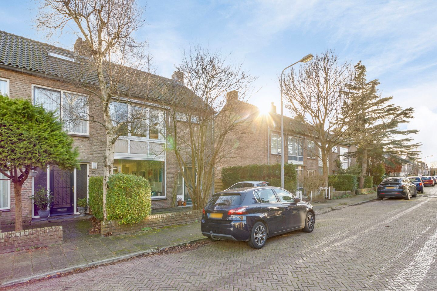 Foto 40 van Frederik Hendriklaan 58