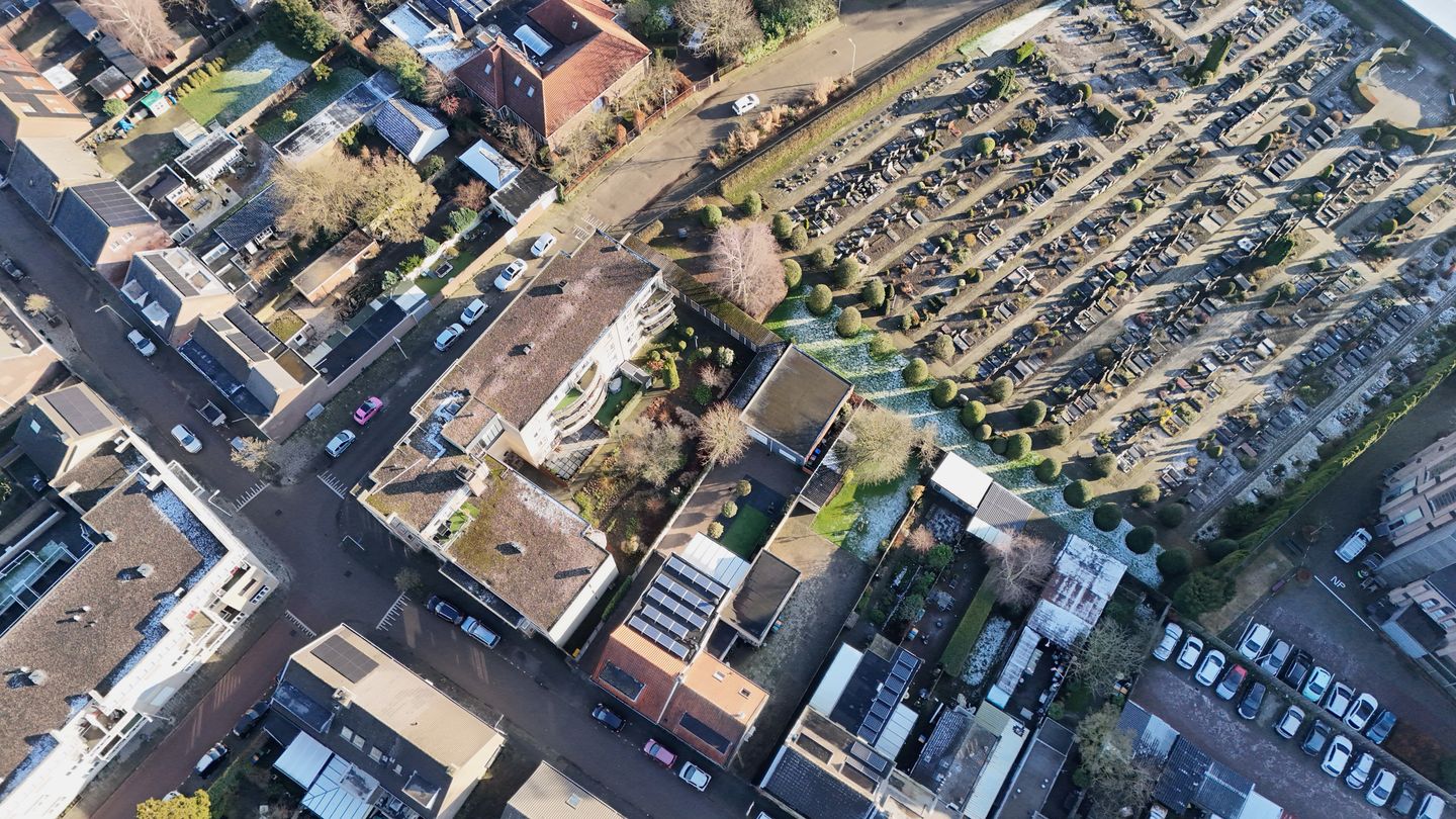 Foto 50 van Van Hogendorpstraat 118