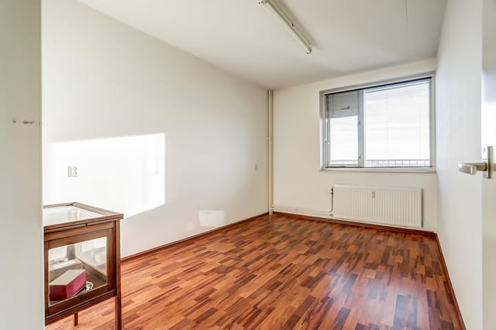 Photo 24 of Reggestraat 78