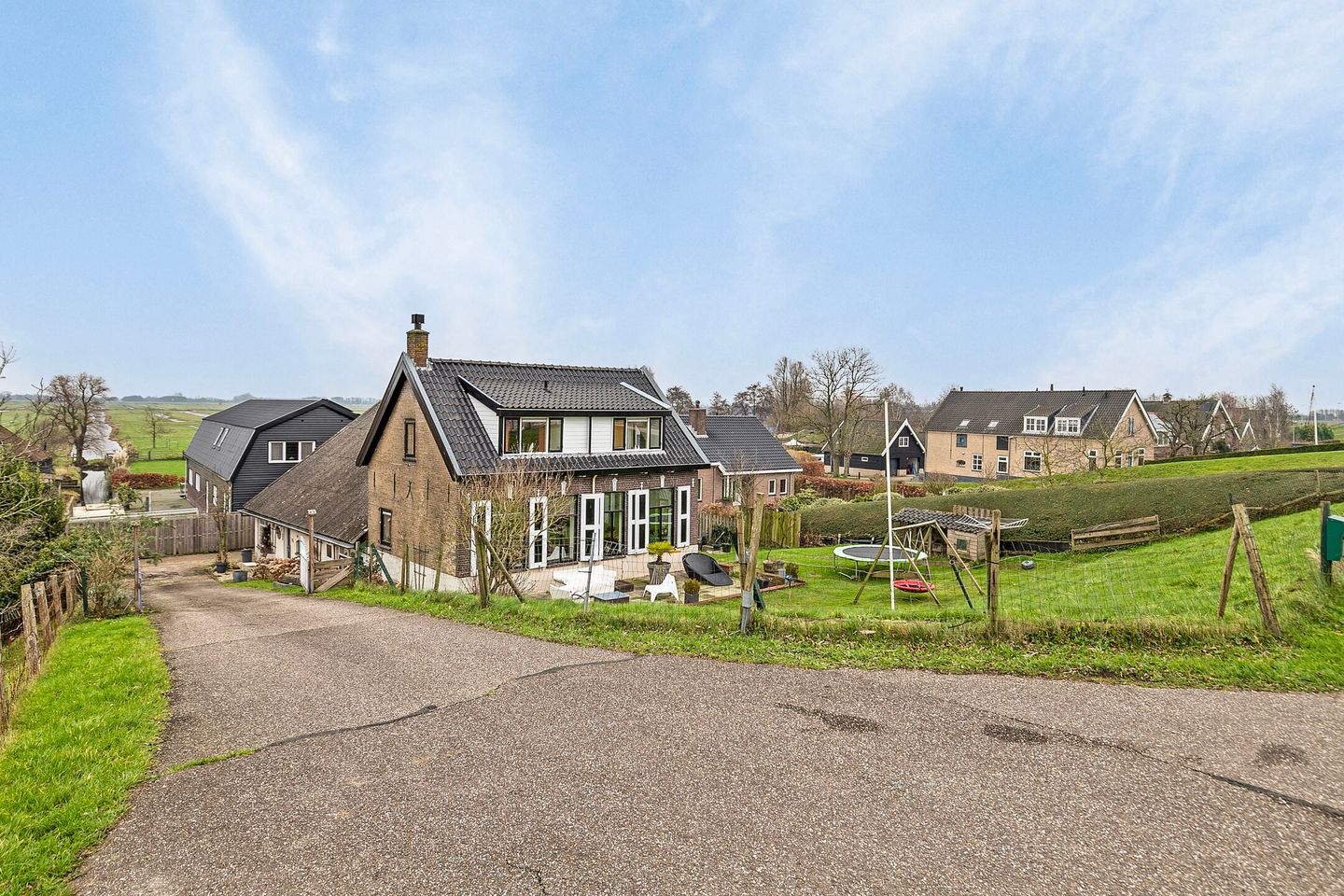 Photo 5 of Opperduit 48