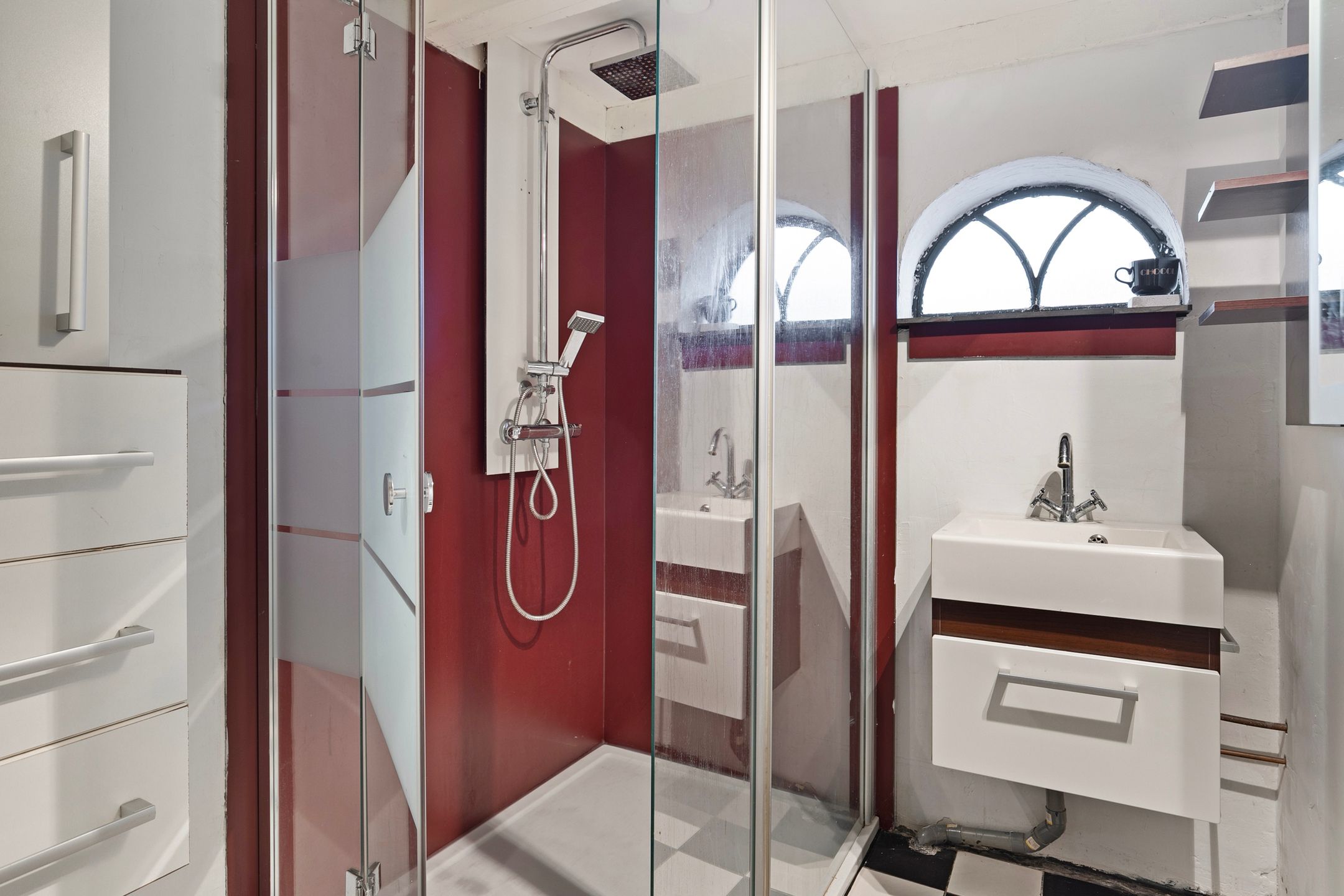 Photo 42 of Opperduit 48