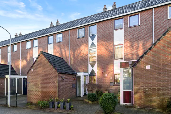 Foto 1 van Pieter de Hooghstraat 156