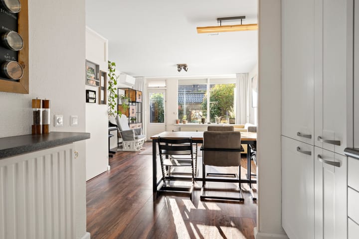 Foto 19 van Pieter de Hooghstraat 156