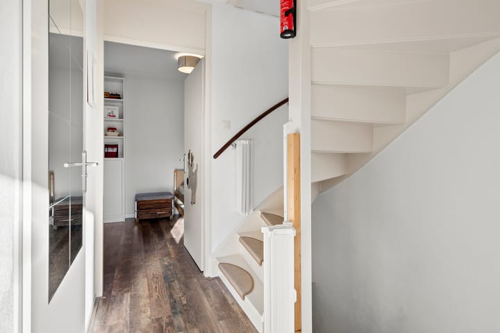 Foto 28 van Pieter de Hooghstraat 156