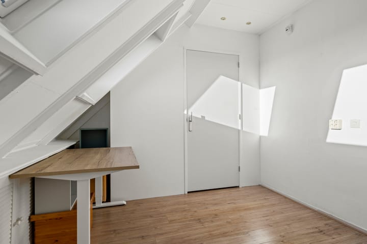 Foto 35 van Pieter de Hooghstraat 156