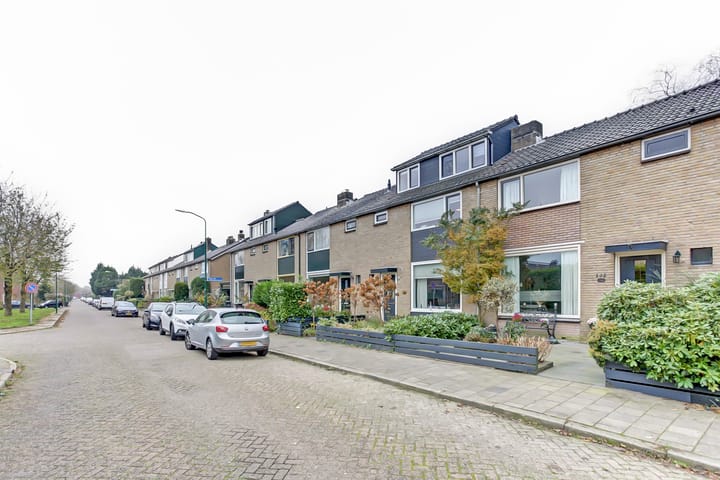 Foto 23 van J.F. Kennedylaan 145