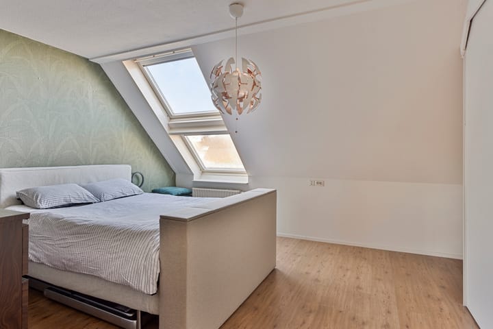 Foto 16 van Van den Bergstraat 5