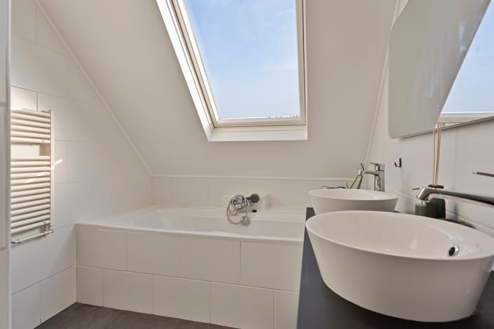 Foto 23 van Van den Bergstraat 5