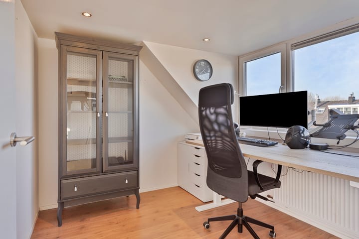 Foto 25 van Van den Bergstraat 5