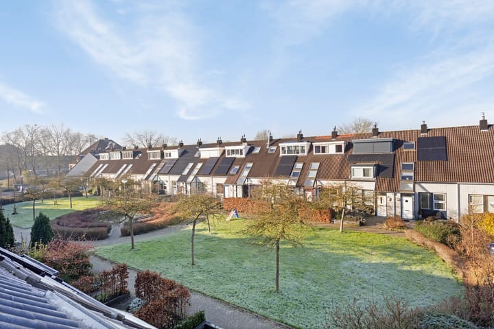 Foto 29 van Van den Bergstraat 5