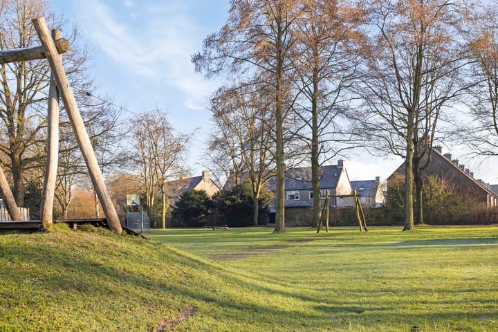 Foto 39 van Van den Bergstraat 5