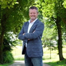 Edwin van Buuren  - Makelaar