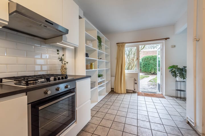 Photo 10 of Generaal Spoorlaan 14