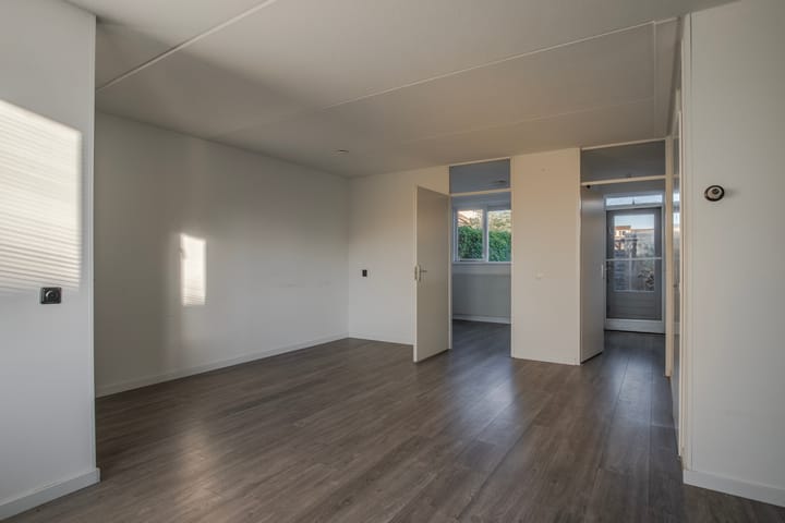 Foto 12 van De Camp 77