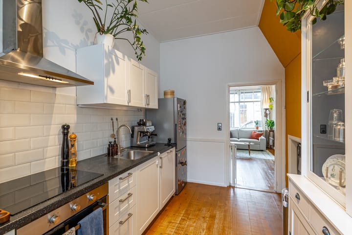 Foto 13 van Ooster Badstraat 4