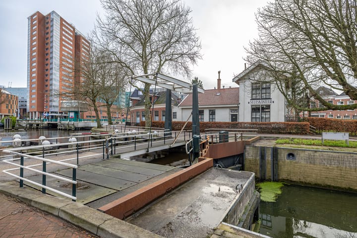 Foto 29 van Ooster Badstraat 4