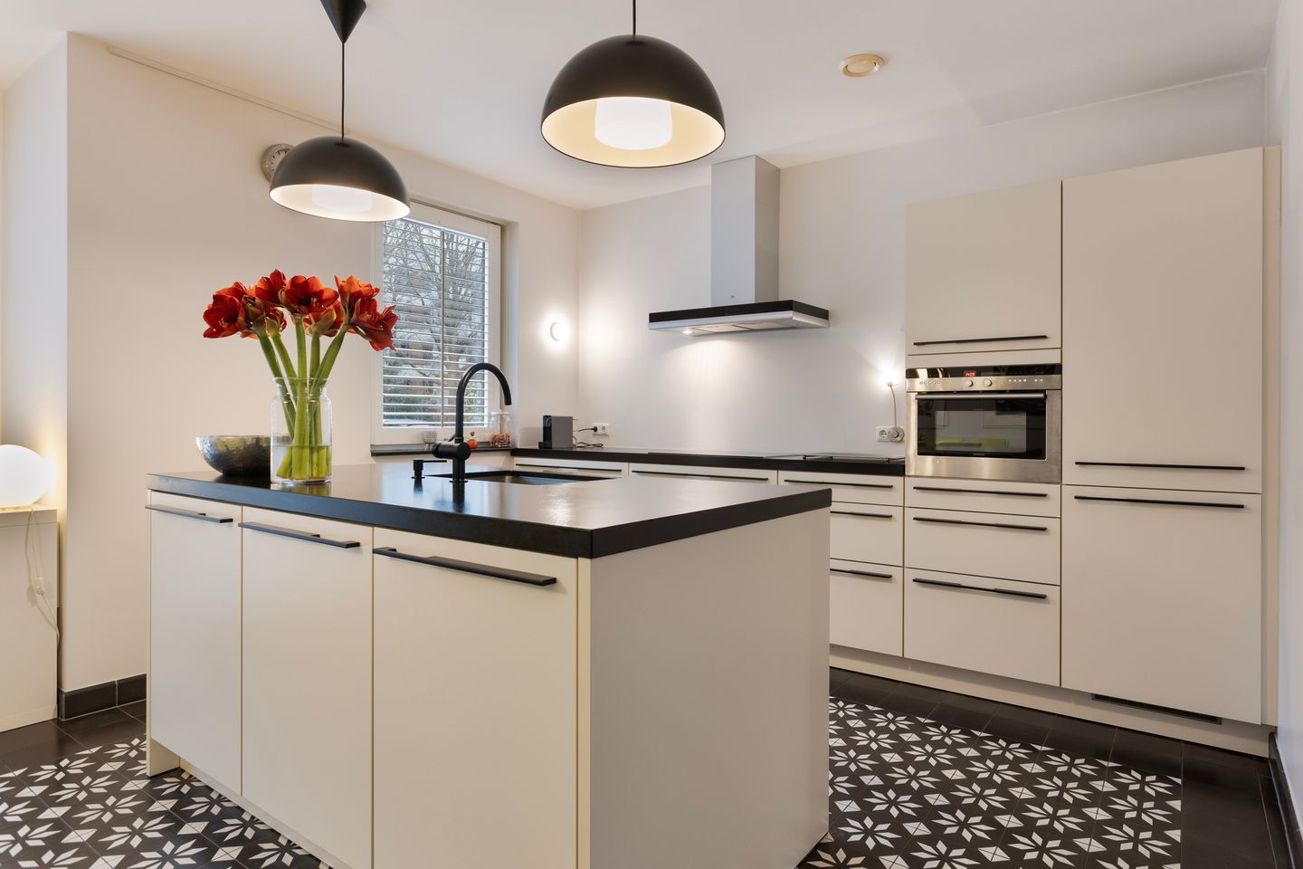 Foto 4 van Godfried Bomansstraat 20