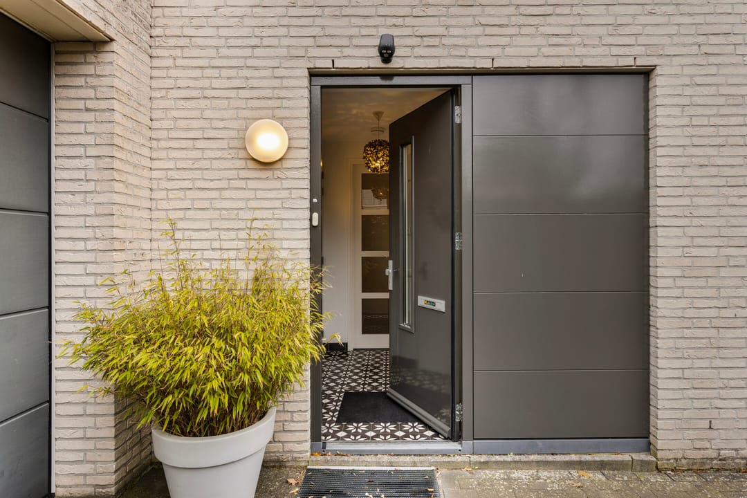 Foto 8 van Godfried Bomansstraat 20