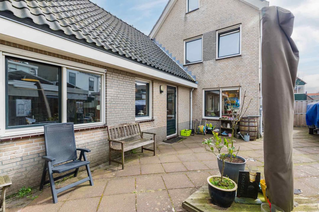 Foto 2 van J. van der Perkstraat 15