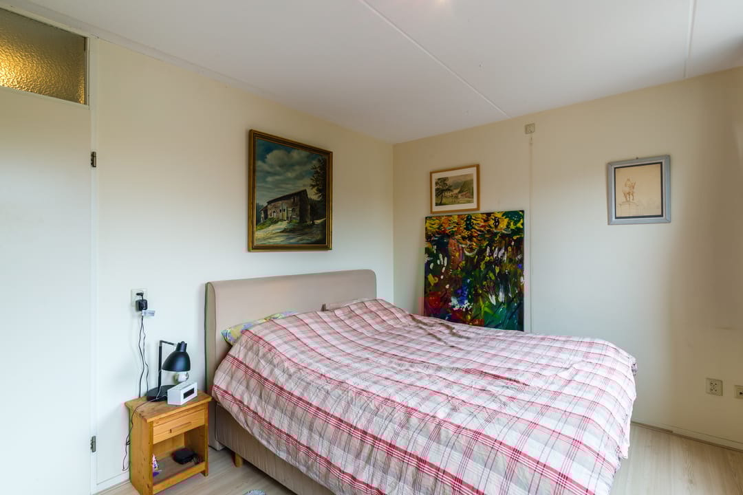 Foto 22 van J. van der Perkstraat 15