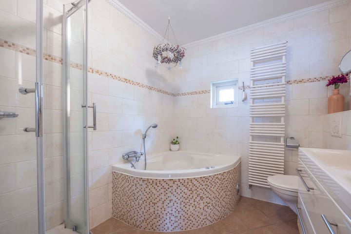 Foto 22 van Diederikdreef 39