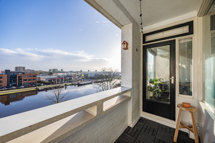 Foto 1 van Paramaribostraat 17