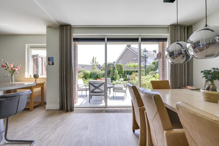 Foto 11 van Willem-Alexanderweg 49