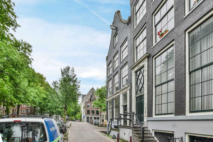 Foto 2 van Raamgracht 12-H