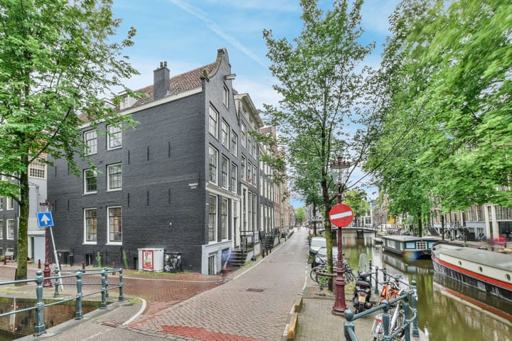 Foto 3 van Raamgracht 12-H