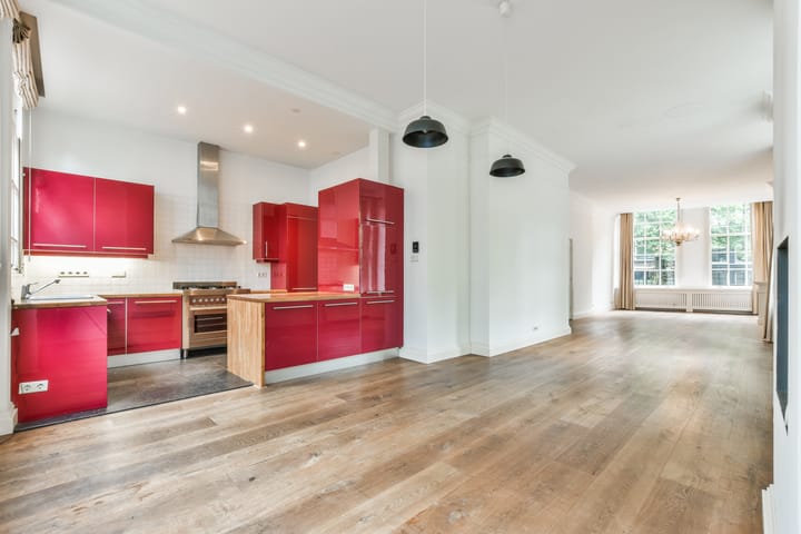 Foto 10 van Raamgracht 12-H