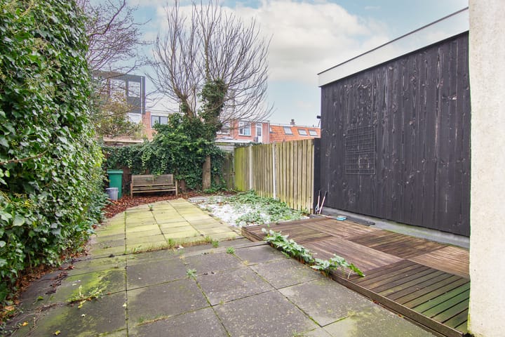 Foto 18 van Adriaan Loosjesstraat 42