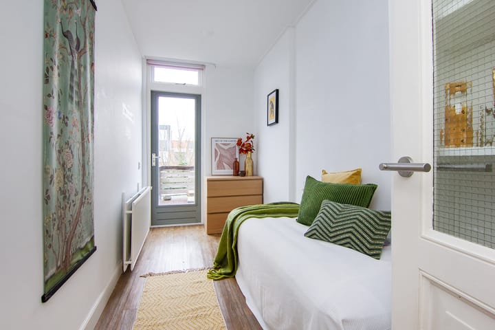 Foto 21 van Adriaan Loosjesstraat 42