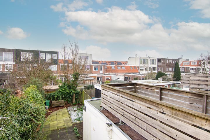 Foto 23 van Adriaan Loosjesstraat 42