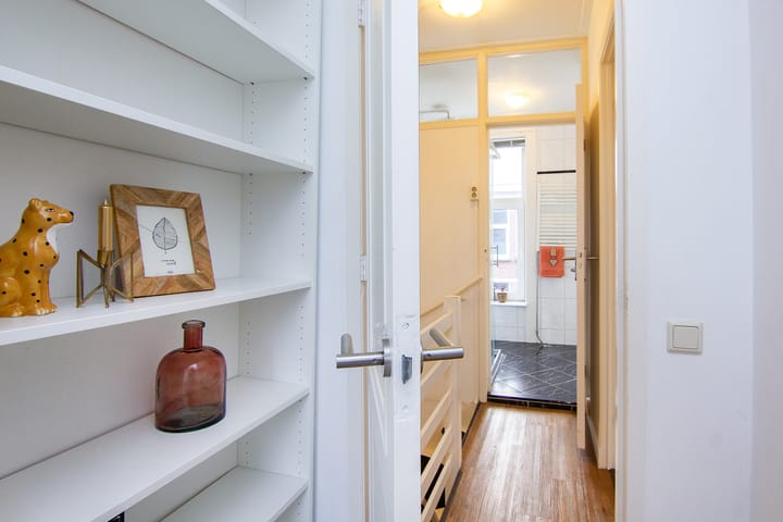 Foto 25 van Adriaan Loosjesstraat 42