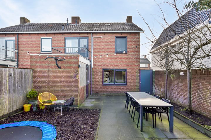 Foto 32 van Marijkestraat 7