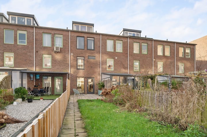 Foto 12 van Frederikstraat 71