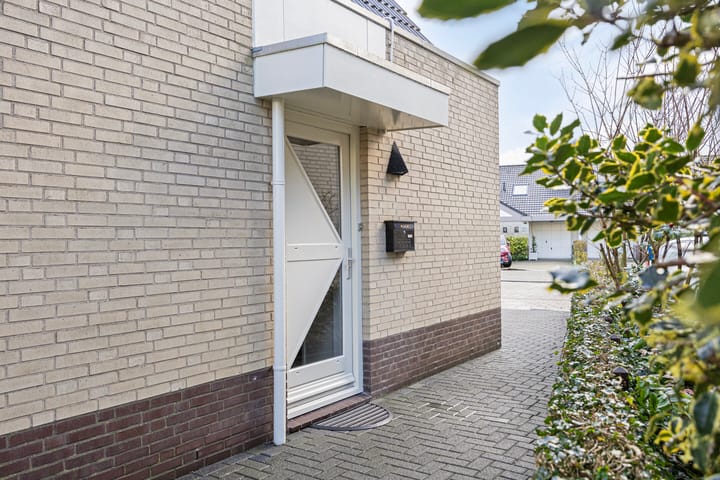 Foto 9 van Johan Huizingastraat 110