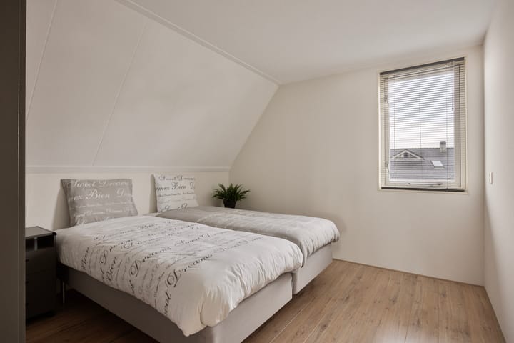 Foto 27 van Johan Huizingastraat 110