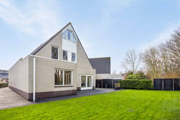 Foto 36 van Johan Huizingastraat 110