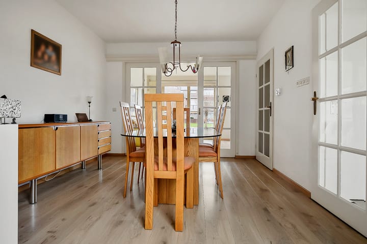 Photo 11 of Donata Steurhof 265