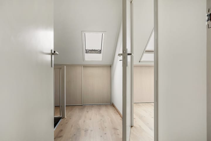 Photo 33 of Donata Steurhof 265