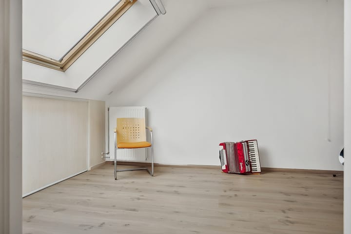 Photo 34 of Donata Steurhof 265