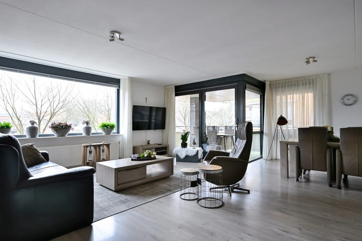 Foto 2 van Nassaulaan 4-E