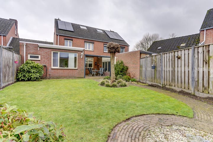 Foto 64 van 18 novemberring 67