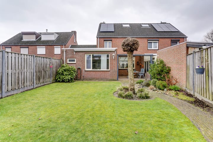 Foto 66 van 18 novemberring 67